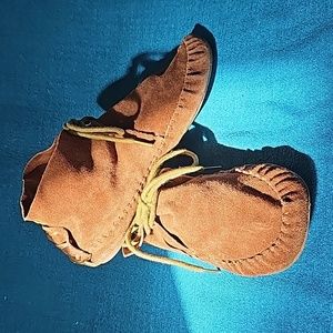 Blowfish Suede Moccasin Booties size 7